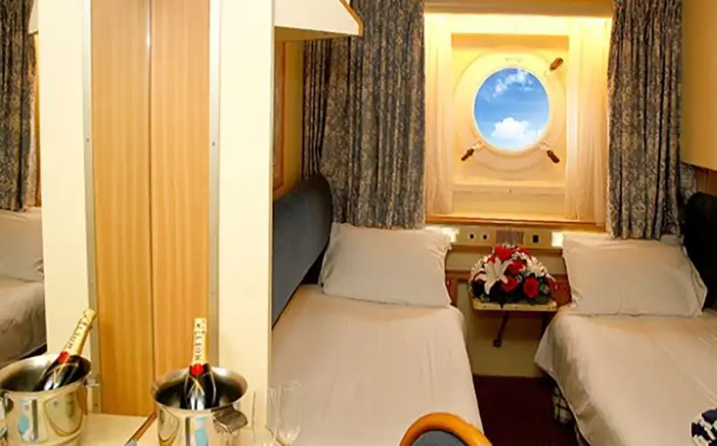XAO Exterior