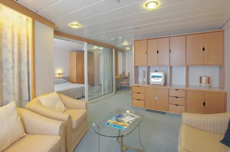 FS Suite Familiar Real